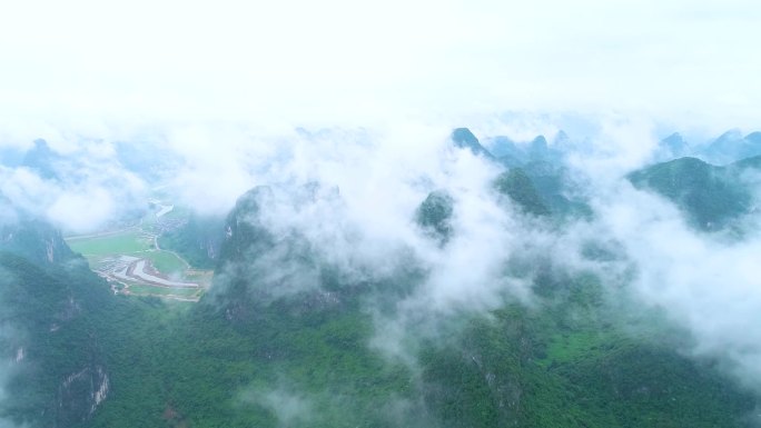 原生态乡村振兴 绿水青山新农村 十里画廊