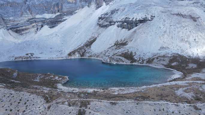 稻城亚丁五色湖航拍实景风景宣传视频