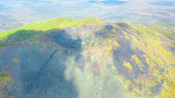 秋天黑龙江五大连池老黑山火山航拍