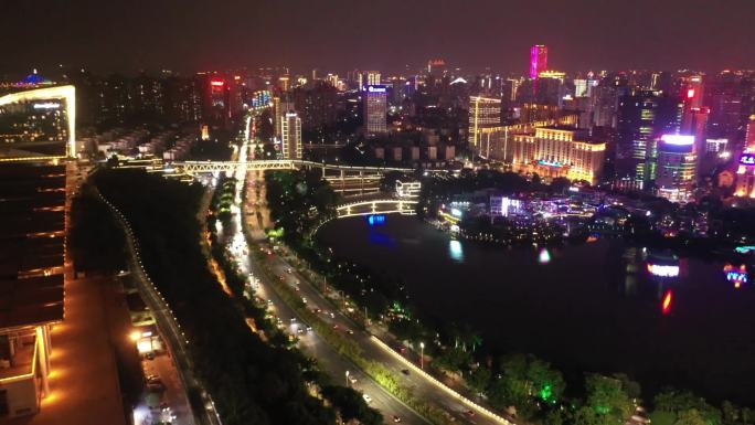 城訕道路夜景