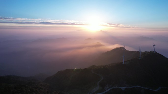 咸宁九宫山风车云海日出