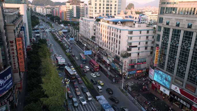 桂林中山北路车流