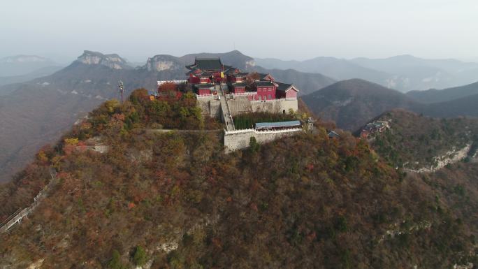 航拍焦作云台山茱萸峰山顶远景