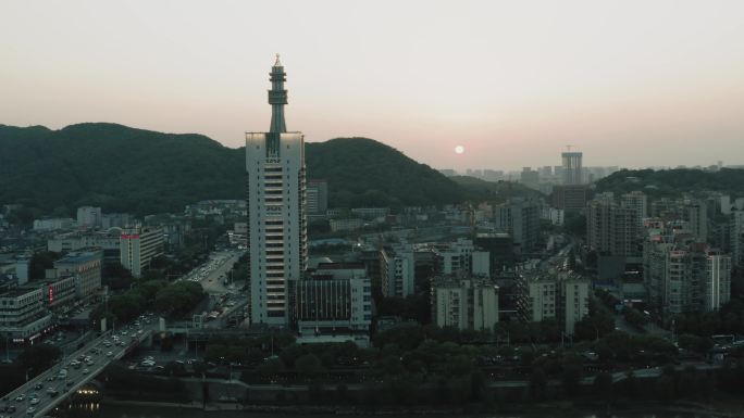 长沙河西交警大楼