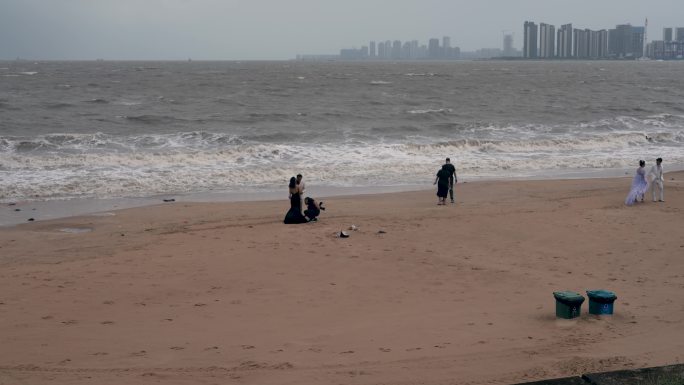 海滩婚纱