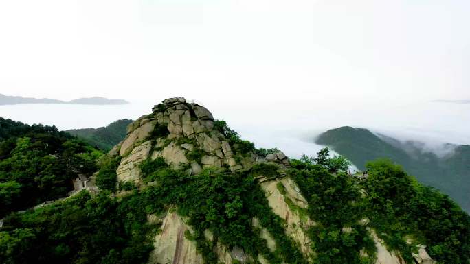 避暑胜地鸡公山报晓峰云海