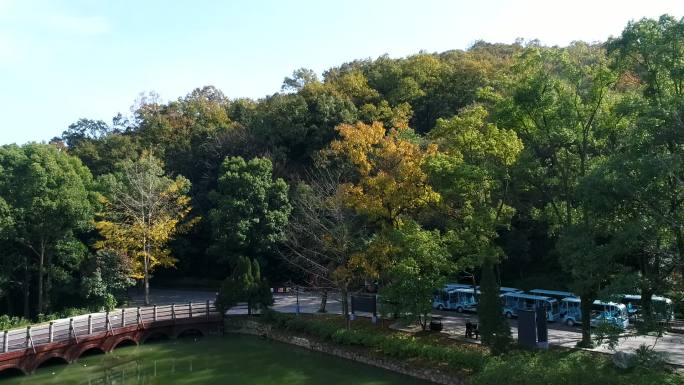 航拍襄阳古隆中风景区山水风光