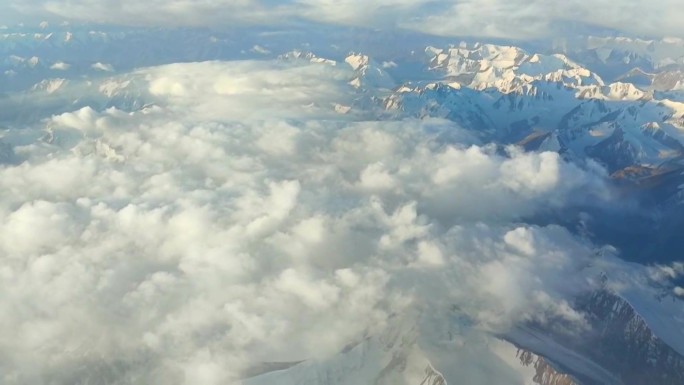 云海 雪山空中俯拍素材