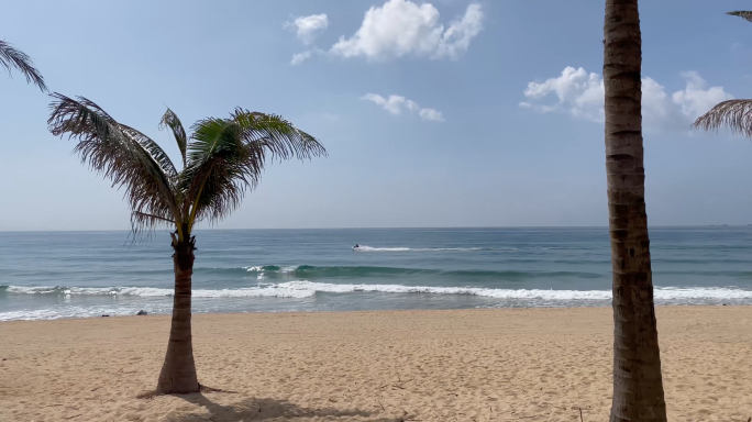 【原创】三亚大海椰树海滩游玩