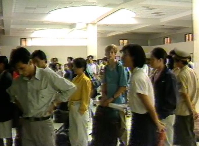 90年代成都双流机场候机厅历史影像