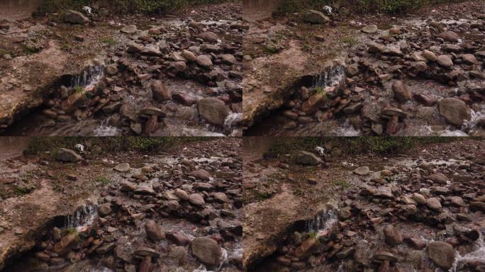 泥土 河边 小溪 石头 流水