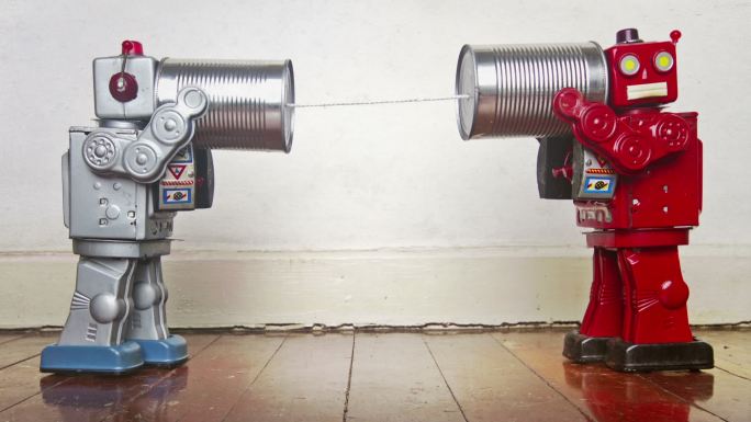 两个复古机器人
