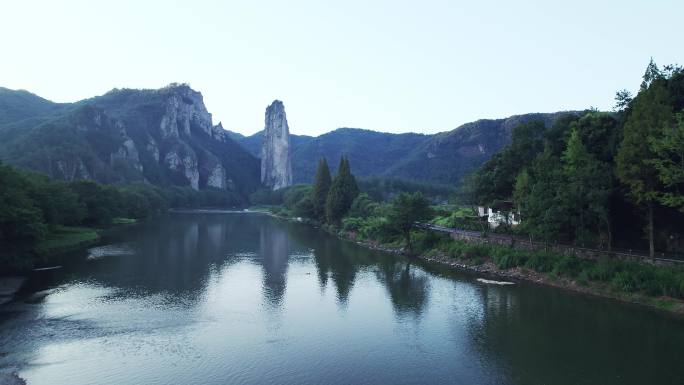 丽水缙云仙都风景区鼎湖峰