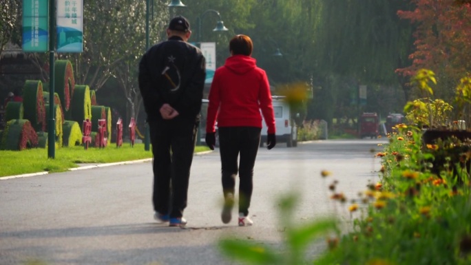 大运河日出北京通州运河漕运码头游园 骑行