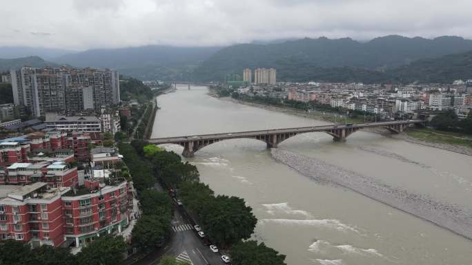 四川雅安 城区 青衣江 4K穿云航拍