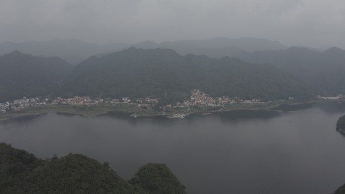 百花湖