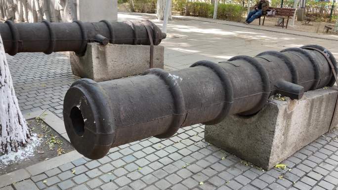【4K】古代火炮雕塑