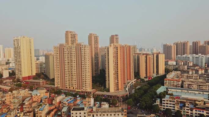 中国广西南宁城市航拍，老城区建筑和高楼