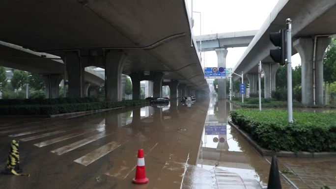 郑州大暴雨过后5