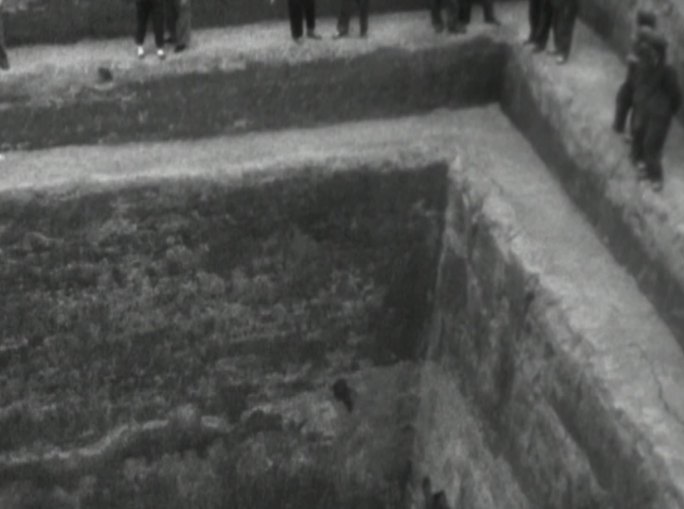 1972年长沙马王堆汉墓考古挖掘