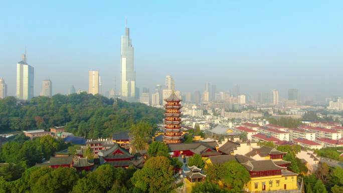 4K南京鸡鸣寺台城景区玄武湖紫峰大厦航拍