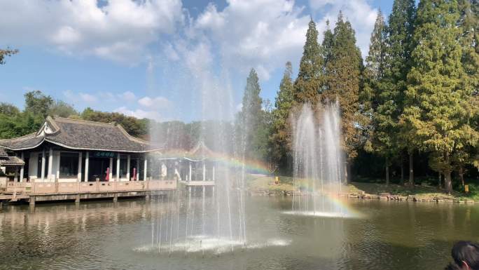 4k喷泉彩虹实拍
