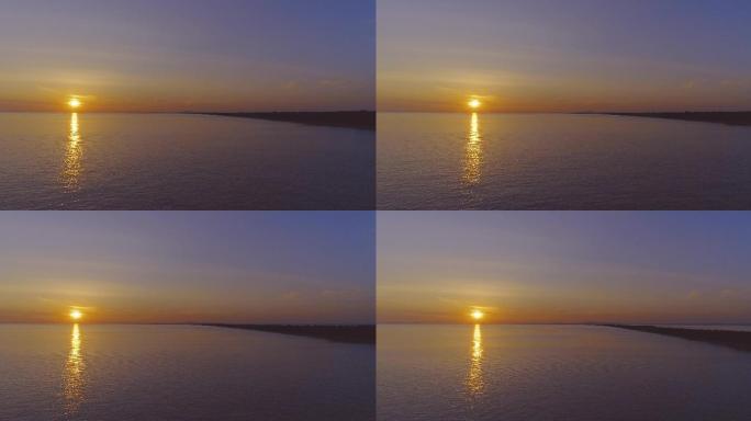 中俄界湖海平面东部最早日出航拍4k