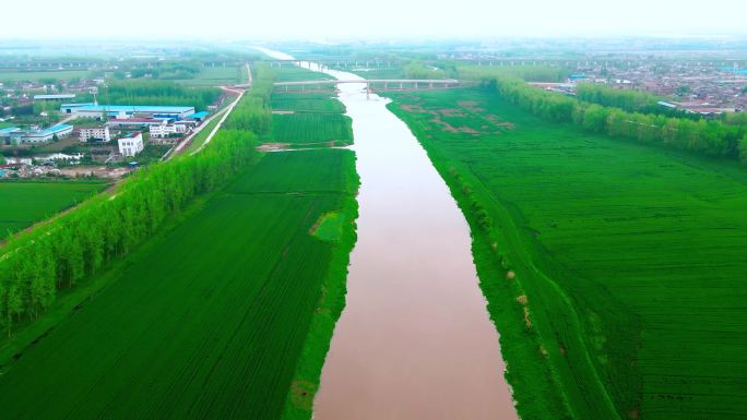 航拍农村河道，农田，麦田，美丽乡村建设