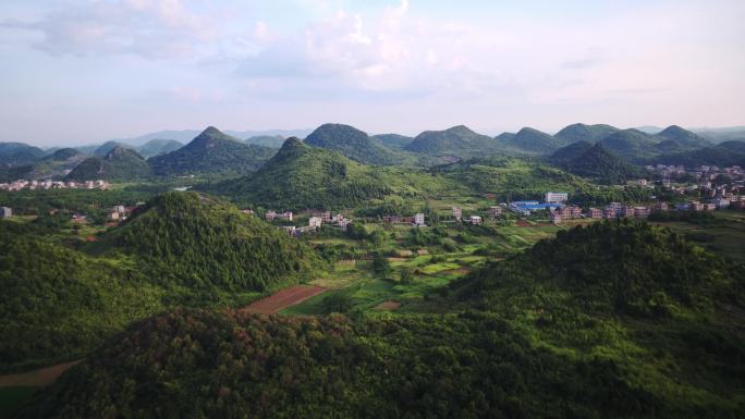 航拍新田南国武当山喀斯特地貌