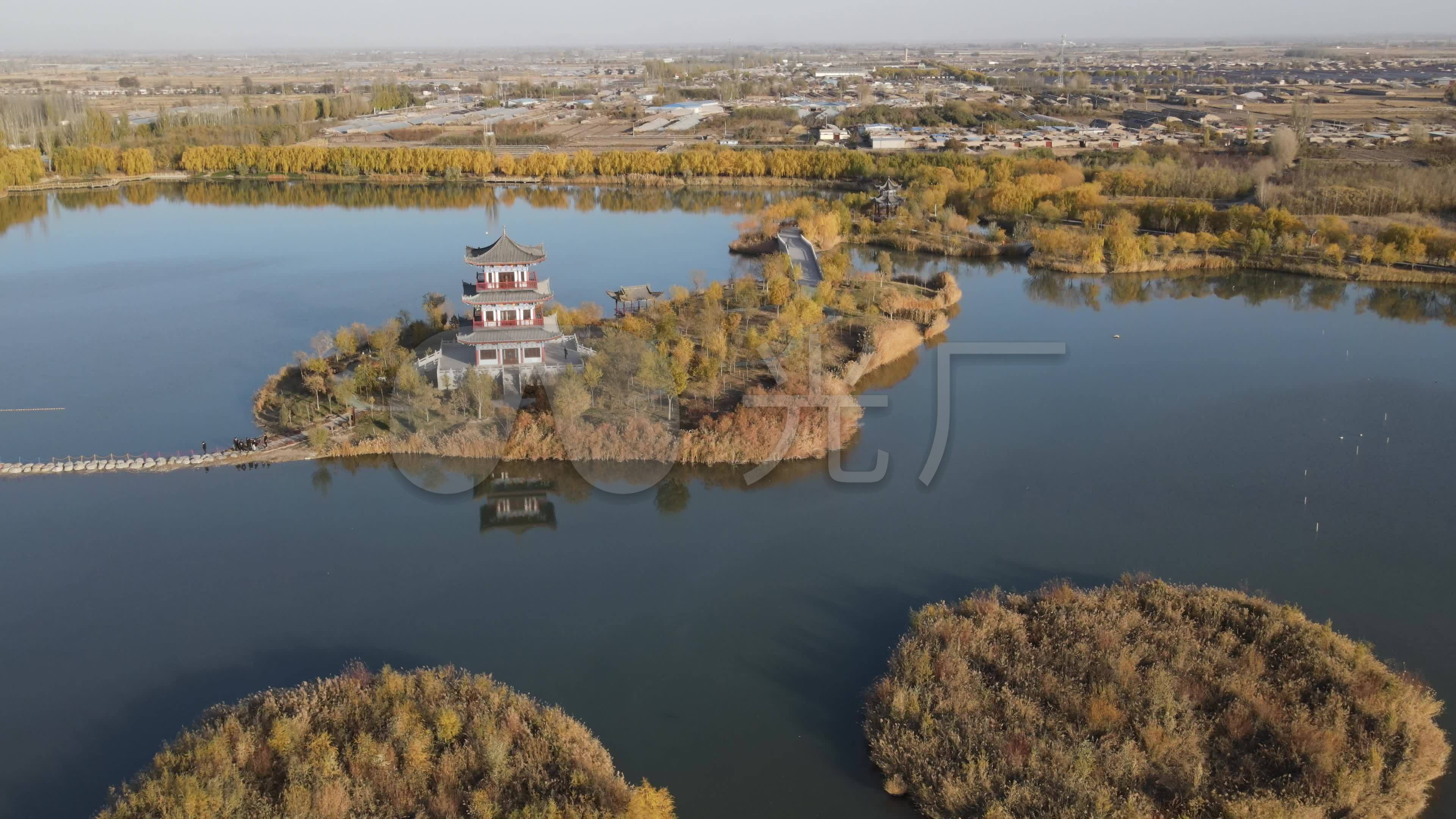 酒泉四坝海子航拍_3840x2160_高清视频素材下载(编号:6659775)_实拍