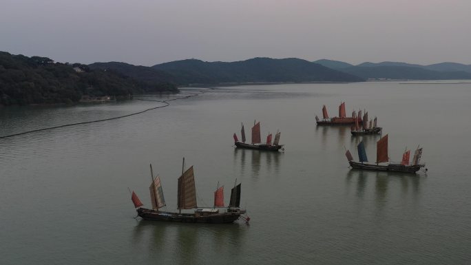 无锡太湖鼋头渚帆船