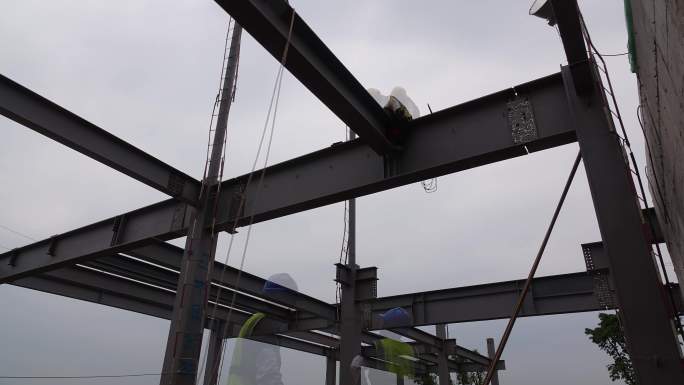 建筑工地吊装钢结构4K高清