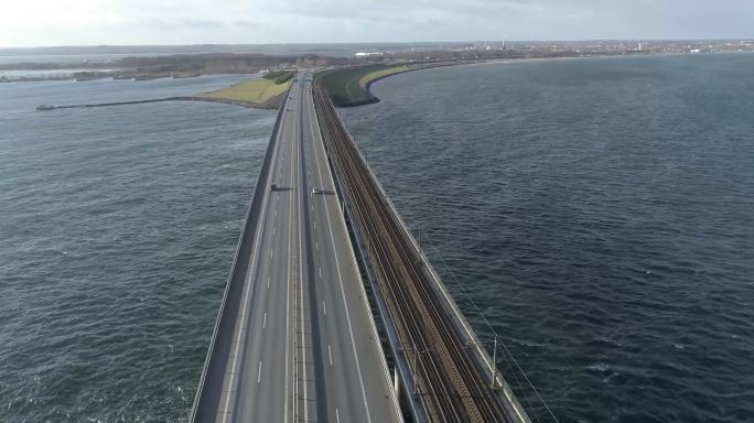 丹麦跨海大桥03