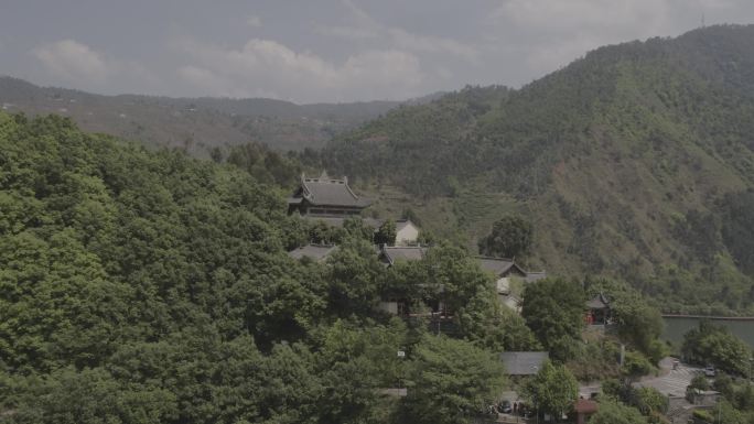 邛海寺庙 航拍