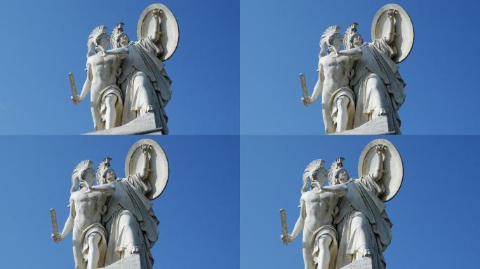 柏林施罗斯布鲁克广场上的雅典娜和英雄雕塑
