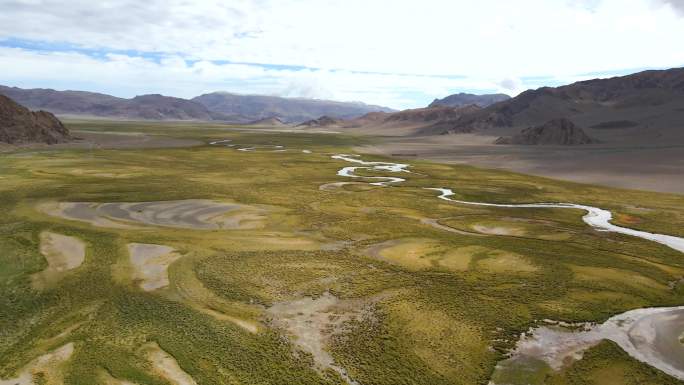 西藏阿里自驾4k航拍 狮泉河湿地 河流