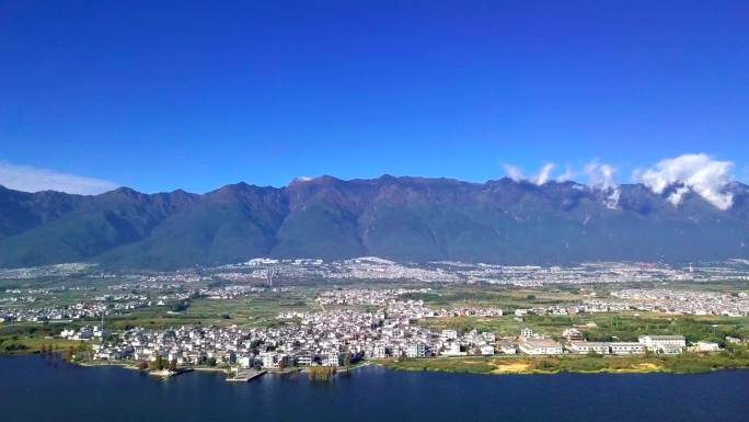 航拍大理苍山洱海-青山绿水自然风光