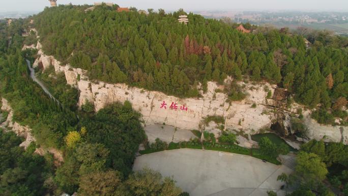 大伾山石刻道观佛寺建筑群航拍