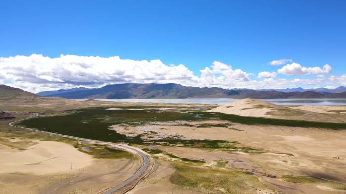 西藏阿里自驾4k航拍 五彩沙丘