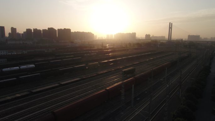 航拍早晨的郑州铁路轨道