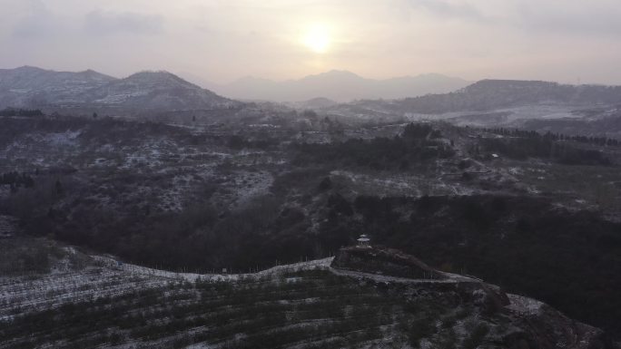 高山果园黄土高原的早晨