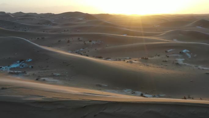 沙漠日出航拍
