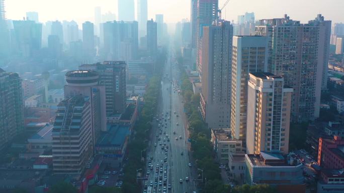 城市雾霾天航拍污染空气质量差