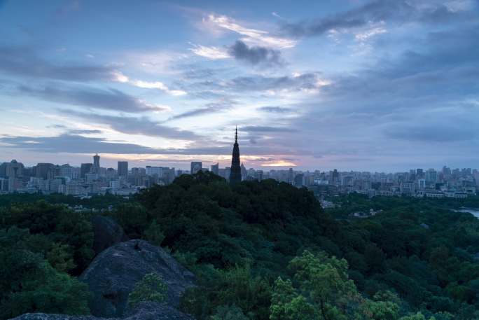 宝石山朝霞日出延时