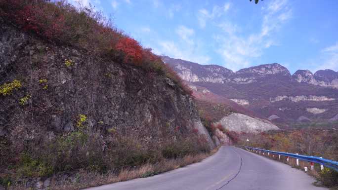 满山红叶山路大景3段