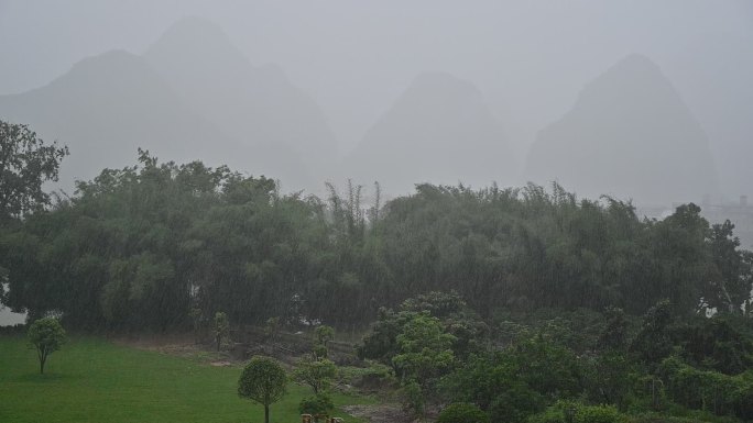 升格-雨景山景大雨朦胧景色