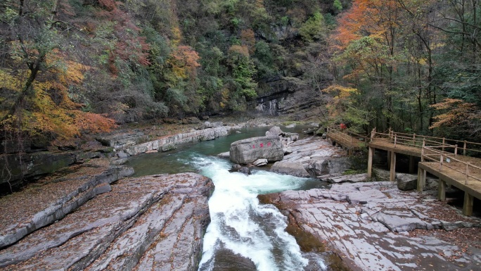 秦岭 龙脉  航拍 玉龙河 山水