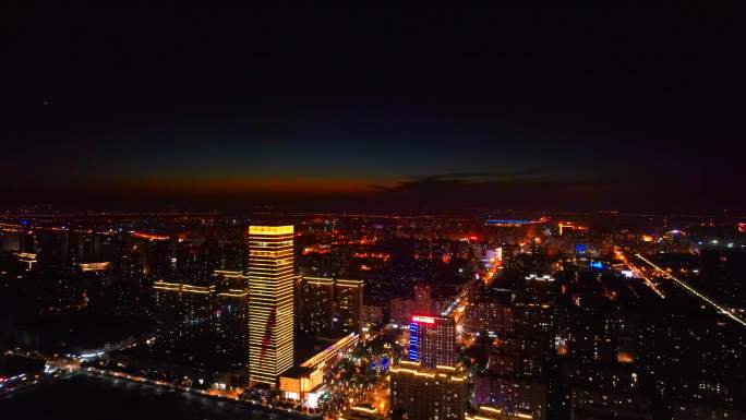 海安金砖酒店土豪金夜景航拍素材