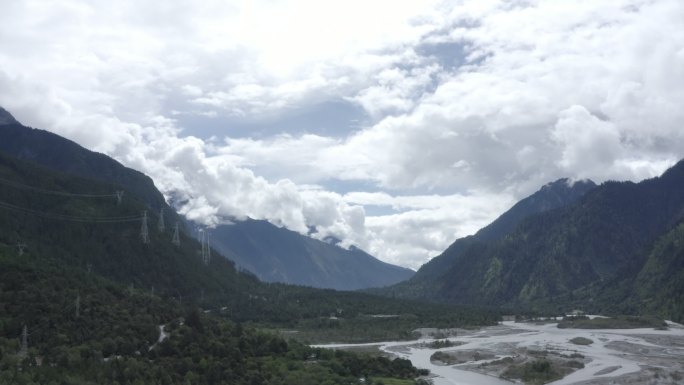 若尔盖高山草甸河流