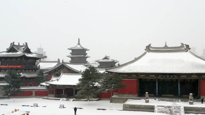 大同华严寺冬季雪景航拍4K